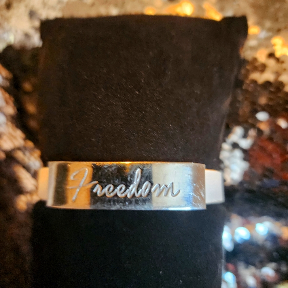 Rustic Cuff Betsy "Freedom"